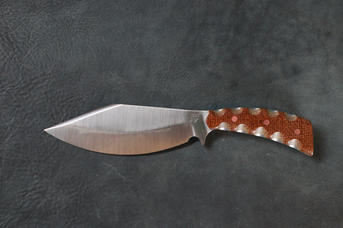 Compact Bowie Natural Burlap G10